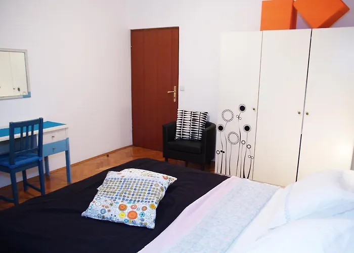 Family Friendly Διαμέρισμα Πούλα