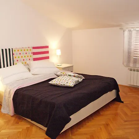 Family Friendly Apartment *